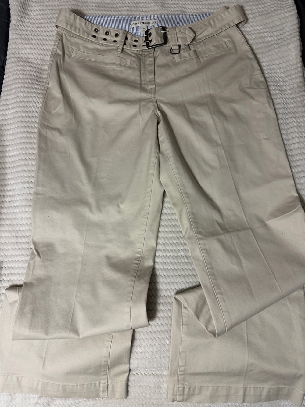 Tommy Hilfiger Light Khaki Pants with Belt - Women’s Size 12